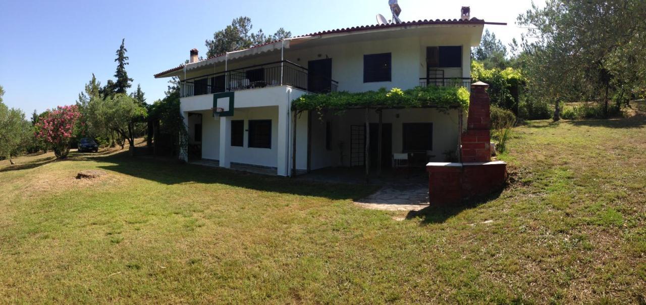 Secluded 1.8 Acre Garden Villa, For Exclusive Use With Stunning Views. Kalandra Zewnętrze zdjęcie